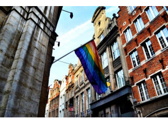 Belgio, la "genitorialità" lesbica che discrimina i gay
